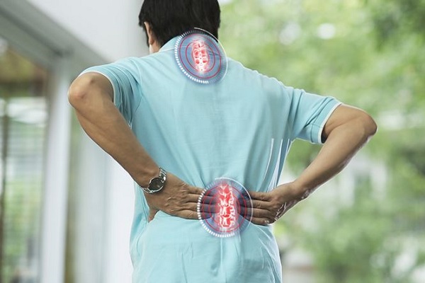 Thoái hóa cột sống gây đau đớn kéo dài